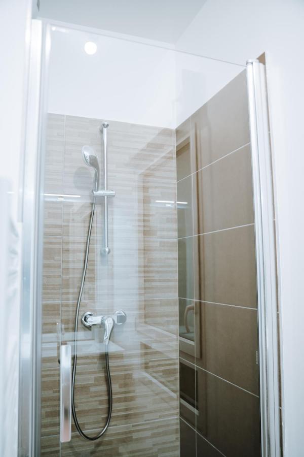 Appartement La Defense Champs Elysee نانتير المظهر الخارجي الصورة